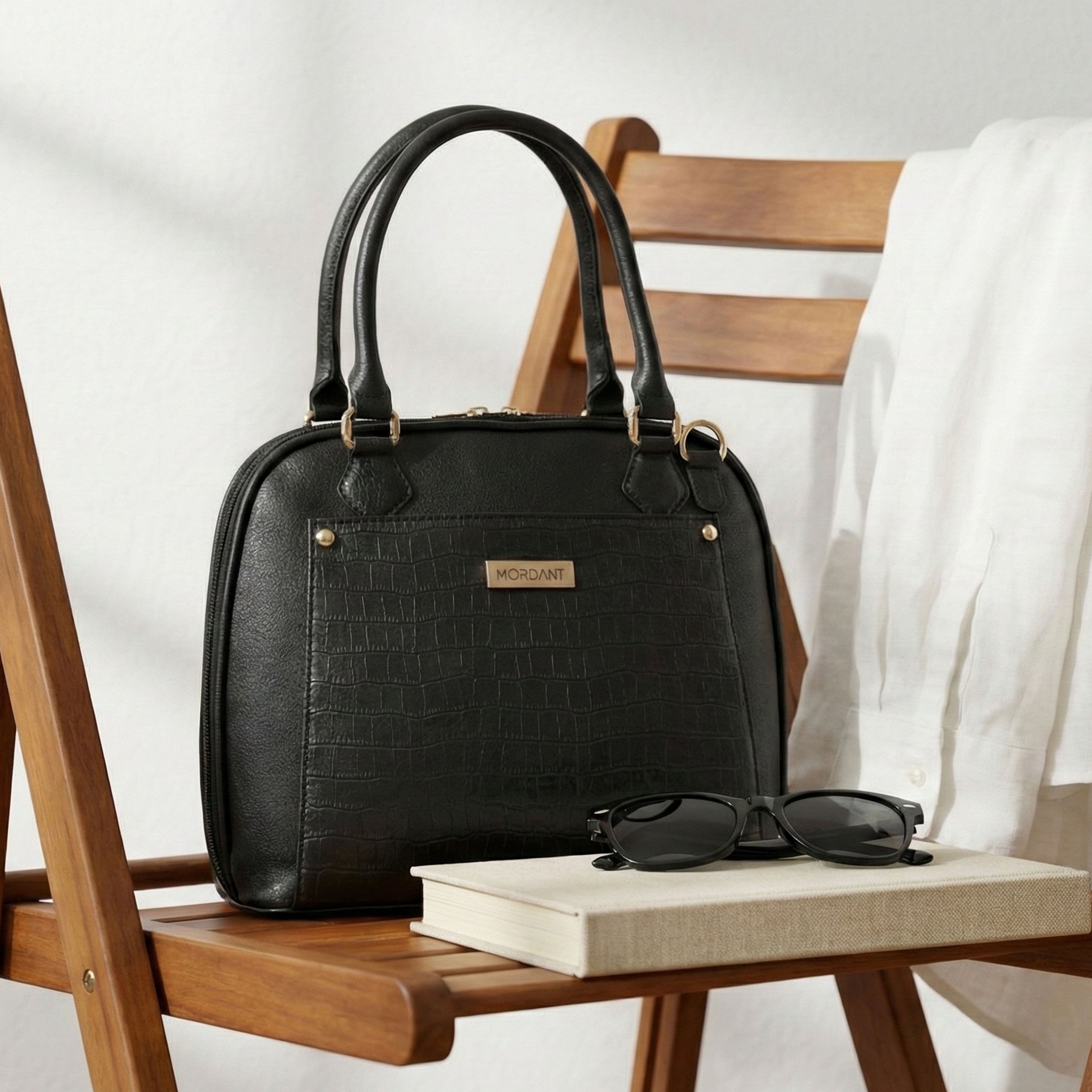 Women’s Classic Leather Handbag